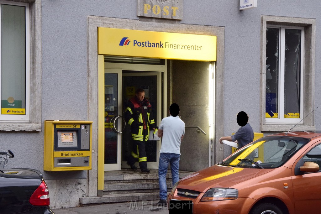 Geldautomat gesprengt Koeln Lindenthal Geibelstr P100.JPG - Miklos Laubert